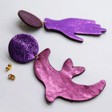 Charger l'image dans la galerie, Boucles d'oreilles en cuir •GIGI• violettes