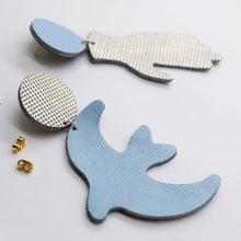 Charger l'image dans la galerie, Boucles d'oreilles en cuir •GIGI• bleues