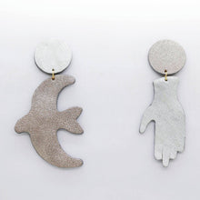 Charger l'image dans la galerie, Boucles d'oreilles en cuir •GIGI• argents