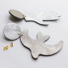 Charger l'image dans la galerie, Boucles d'oreilles en cuir •GIGI• argents