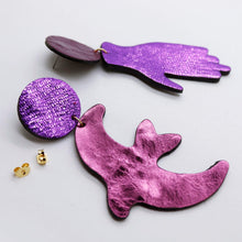 Charger l'image dans la galerie, Boucles d'oreilles en cuir •GIGI• violettes