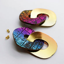Charger l'image dans la galerie, Boucles d'oreilles en cuir •DAGDA• arc-en-ciel