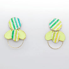 Charger l'image dans la galerie, Boucles d'oreilles en cuir •ELISE• à paillettes