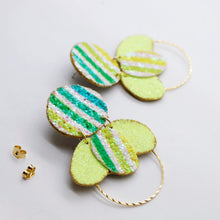 Charger l'image dans la galerie, Boucles d'oreilles en cuir •ELISE• à paillettes
