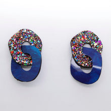 Charger l'image dans la galerie, Boucles d'oreilles en cuir •DAGDA• dorées