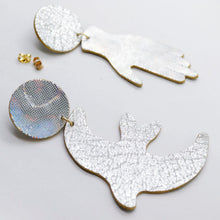 Charger l'image dans la galerie, Boucles d'oreilles en cuir •GIGI• argents