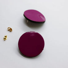 Charger l'image dans la galerie, Boucles d'oreilles en cuir •MINI-SUNI• violettes