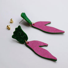 Charger l'image dans la galerie, Boucles d'oreilles en cuir •BIBA• fuchsias