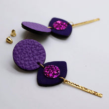 Charger l'image dans la galerie, Boucles d'oreilles en cuir •POTENCO• violettes