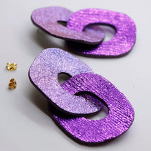 Charger l'image dans la galerie, Boucles d'oreilles en cuir •DAGDA• violettes