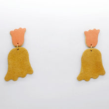 Charger l'image dans la galerie, Boucles d'oreilles en cuir •PETULA• moutardes
