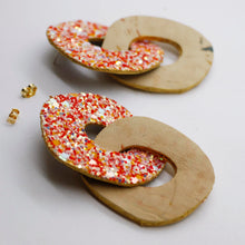 Charger l'image dans la galerie, Boucles d'oreilles en cuir •DAGDA• à paillettes
