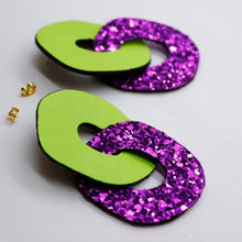 Charger l'image dans la galerie, Boucles d'oreilles en cuir •DAGDA• à paillettes