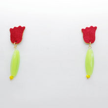 Charger l'image dans la galerie, Boucles d'oreilles en cuir •GERALDINE• fluo