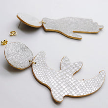 Charger l'image dans la galerie, Boucles d'oreilles en cuir •GIGI• argentées