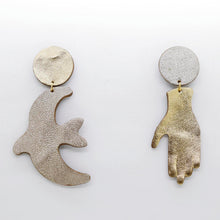 Charger l'image dans la galerie, Boucles d'oreilles en cuir •GIGI• dorées