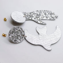 Charger l'image dans la galerie, Boucles d'oreilles en cuir •GIGI• à paillettes