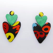 Charger l'image dans la galerie, Boucles d'oreilles en cuir •BELLÄ• à motifs