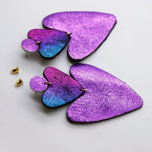 Charger l'image dans la galerie, Boucles d'oreilles en cuir •BELLÄ• violettes