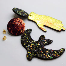 Charger l'image dans la galerie, Boucles d'oreilles en cuir •GIGI• à paillettes