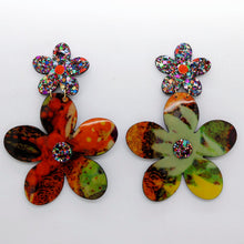 Charger l'image dans la galerie, Boucles d'oreilles en cuir •FLORBA• à motifs