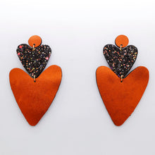 Charger l'image dans la galerie, Boucles d'oreilles en cuir •BELLÄ• à paillettes