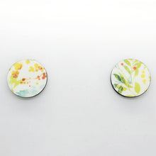 Charger l'image dans la galerie, Boucles d'oreilles en cuir •MINI-SUNI• fleuries