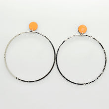 Charger l&#39;image dans la galerie, Boucles d&#39;oreilles •PAULA• argents/oranges