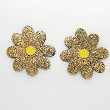 Charger l&#39;image dans la galerie, Boucles d&#39;oreilles •DOUA• irisées