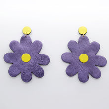 Charger l&#39;image dans la galerie, Boucles d&#39;oreilles •SAINTA• violettes