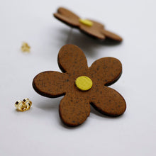 Charger l&#39;image dans la galerie, Boucles d&#39;oreilles •ARIE• marrons