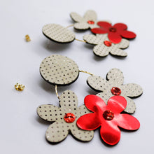 Charger l&#39;image dans la galerie, Boucles d&#39;oreilles •NINI• à pois