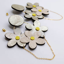 Charger l&#39;image dans la galerie, Boucles d&#39;oreilles •NINI•argentées