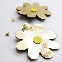 Charger l&#39;image dans la galerie, Boucles d&#39;oreilles •DOUA• dorées