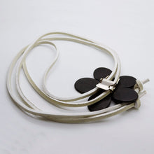 Charger l&#39;image dans la galerie, •Cravate de cowboy• violette