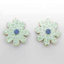 Charger l&#39;image dans la galerie, Boucles d&#39;oreilles •DOUA• à motifs