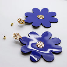 Charger l&#39;image dans la galerie, Boucles d&#39;oreilles •SAINTA• bleues
