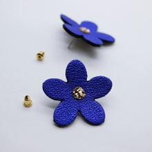 Charger l&#39;image dans la galerie, Boucles d&#39;oreilles •ARIE• bleues