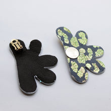 Charger l&#39;image dans la galerie, Boucles d&#39;oreilles •AUBA• A CLIP