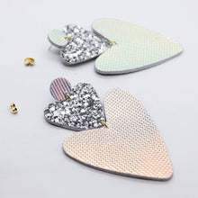 Charger l&#39;image dans la galerie, Boucles d&#39;oreilles •BELLÄ• à paillettes
