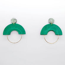 Charger l&#39;image dans la galerie, Boucles d&#39;oreilles •GRACIEUSES• vertes