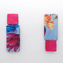 Charger l'image dans la galerie, Boucles d'oreilles •GYNE• fleuries
