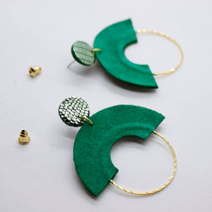 Boucles d'oreilles •GRACIEUSES• vertes
