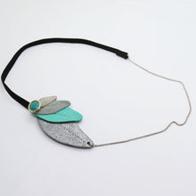Charger l&#39;image dans la galerie, Headband - cuirs gris-vert