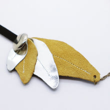 Charger l&#39;image dans la galerie, Headband - cuirs argent-moutarde