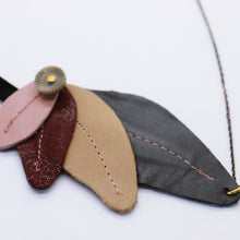 Charger l&#39;image dans la galerie, Headband - cuirs bordeaux/beiges