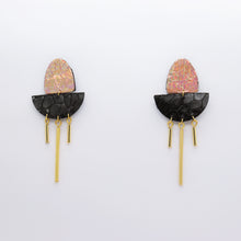 Charger l&#39;image dans la galerie, Boucles d&#39;oreilles •SAMARA• Noires