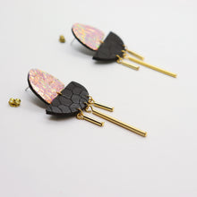 Charger l&#39;image dans la galerie, Boucles d&#39;oreilles •SAMARA• Noires
