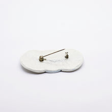 Charger l&#39;image dans la galerie, Broche •LUNA• bleue